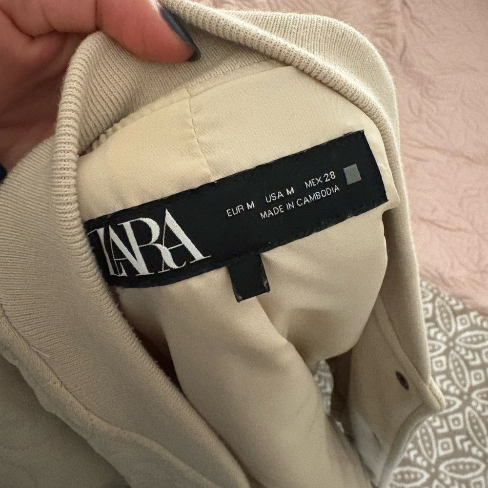 Zara Beige Quilted Bomber Jacket - Picture 5 of 5